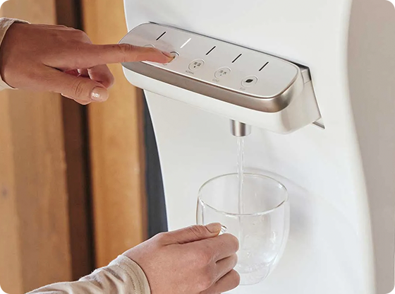 お水はワンタッチで出しっぱなしに!