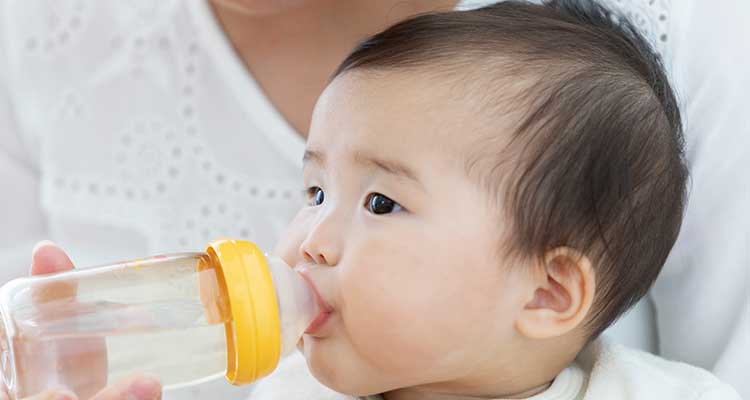 赤ちゃんの水分補給 寝汗対策 ハミングウォーター 水道水がおいしく飲める浄水型ウォーターサーバー 水道水補填式